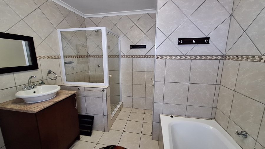 6 Bedroom Property for Sale in Dwarskersbos Western Cape